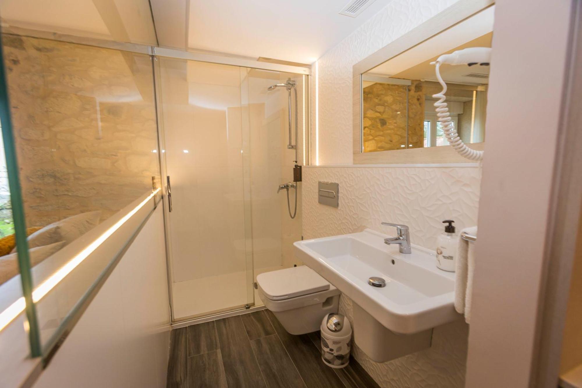 Apartamentos Curras En Tourinan Екстер'єр фото